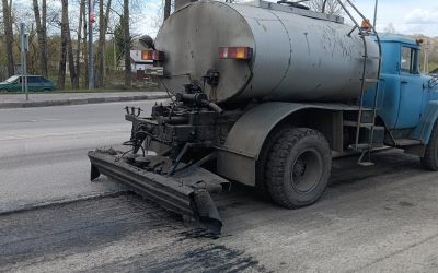 Услуги гудронатора для строительства дорог - Смоленск, заказать или взять в аренду