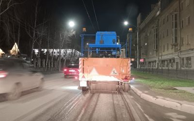 Уборка улиц и дорог спецтехникой и дорожными уборочными машинами - Смоленск, цены, предложения специалистов