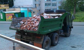 Вывоз строительного мусора стоимость услуг и где заказать - Смоленск